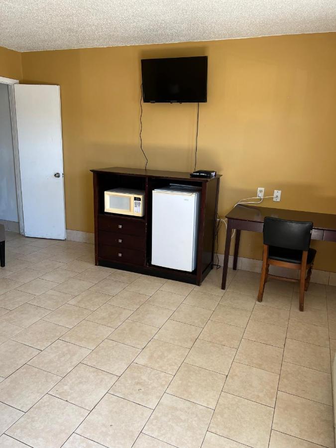 Budget Inn Decatur Priceville Exterior foto