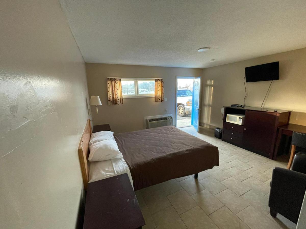 Budget Inn Decatur Priceville Exterior foto